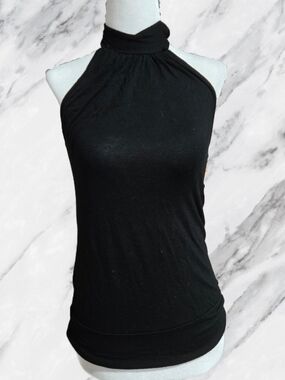 Suzy Shier Black Halter Tank Top